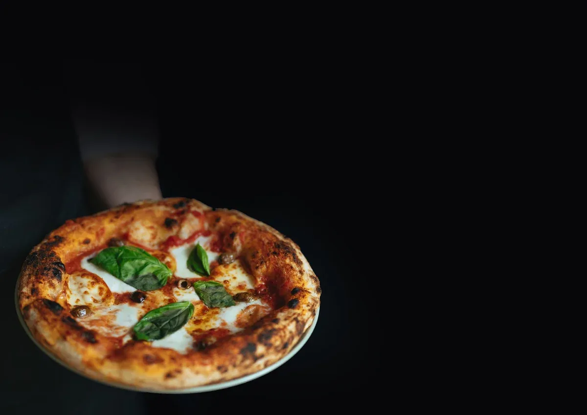 Pizza Pizzeria 350 °C